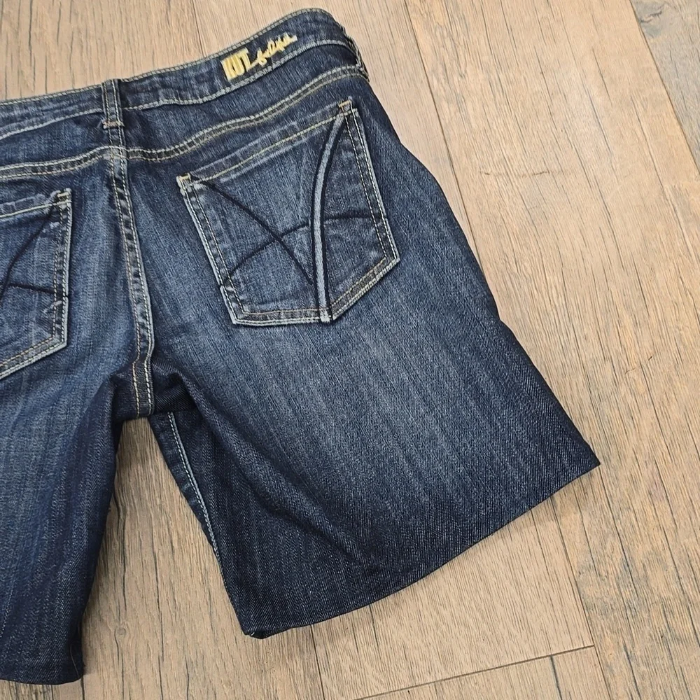 Kut from the Kloth Womens Shorts Size 2 Catherine Boyfriend Jean Dark Wash​ - Picture 14 of 15